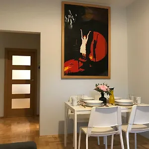 Rent0nline Hoza Center Metro Варшава