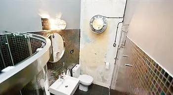 Apartamento Loft Sen Pszczoly Varsovia 0*,  Polonia